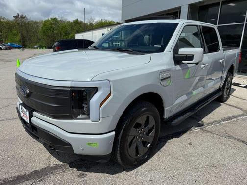2023 Ford F-150 Lightning LARIAT
