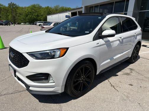 Star White Metallic Tri-Coat 2020 Ford Edge ST