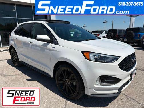 Star White Metallic Tri-Coat 2020 Ford Edge ST