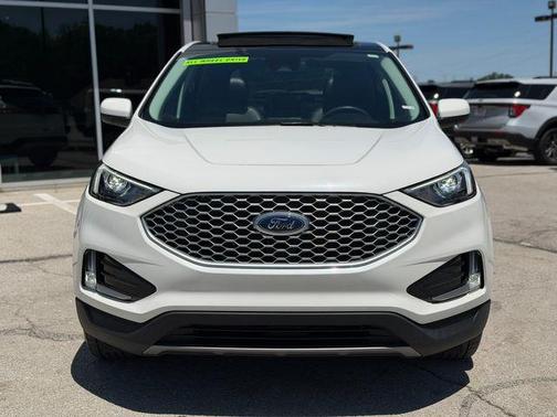 Star White Metallic Tri-Coat 2024 Ford Edge SEL