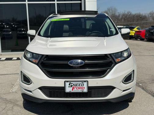 White Platinum Metallic Tri-Coat 2016 Ford Edge Sport