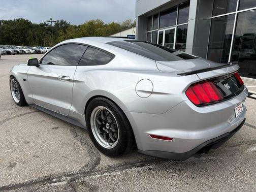 2017 Ford Mustang GT