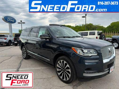 Flight Blue Metallic Clearcoat 2024 Lincoln Navigator Reserve