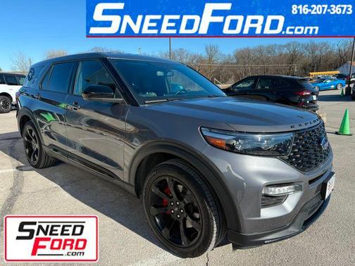 2022 Ford Explorer ST