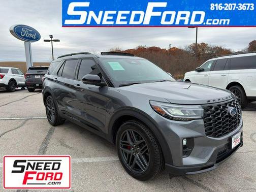 2025 Ford Explorer ST