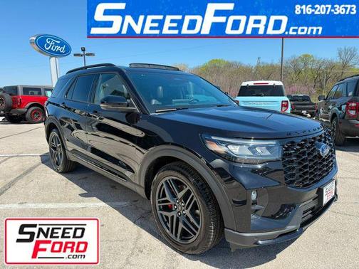 2025 Ford Explorer ST