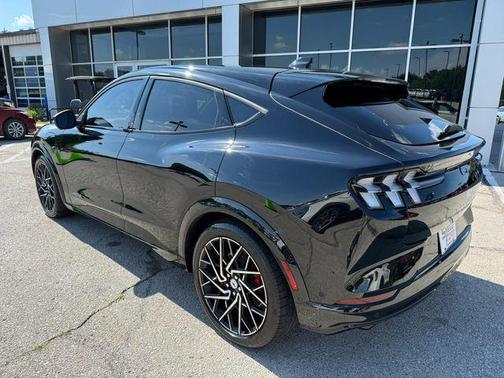 2022 Ford Mustang Mach-E GT
