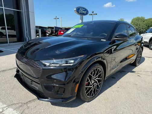 2022 Ford Mustang Mach-E GT