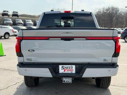 Avalanche 2024 Ford F-150 Lightning Platinum