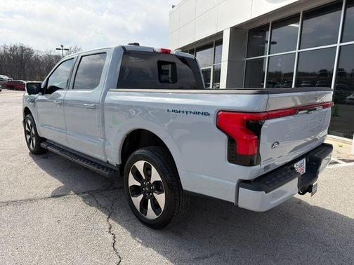 Avalanche 2024 Ford F-150 Lightning Platinum