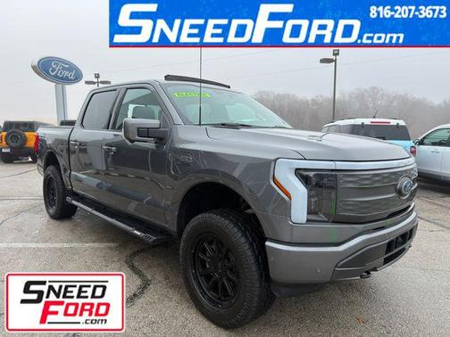 2023 Ford F-150 Lightning LARIAT