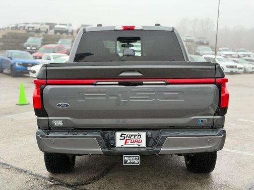 2023 Ford F-150 Lightning LARIAT