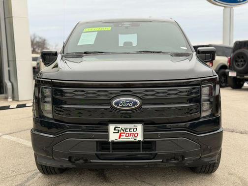 2022 Ford F-150 Lightning LARIAT