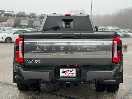 2024 Ford F-450 Platinum