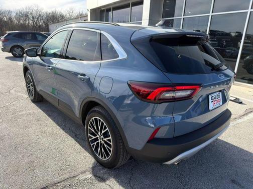 2025 Ford Escape PHEV Base