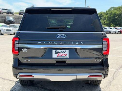 Dark Matter Gray Metallic 2024 Ford Expedition Max Platinum