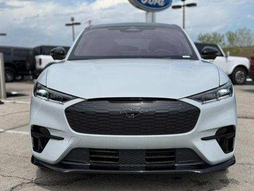 2022 Ford Mustang Mach-E GT