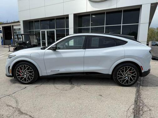 2022 Ford Mustang Mach-E GT