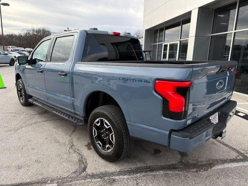 2023 Ford F-150 Lightning XLT