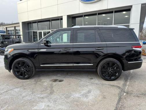 2024 Lincoln Navigator Reserve