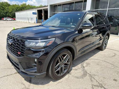 Agate Black Metallic 2025 Ford Explorer ST