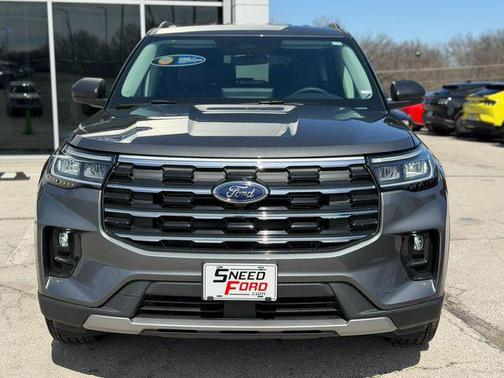 Carbonized Gray Metallic 2026 Ford Explorer Active