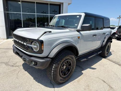 Gray 2026 Ford Bronco Badlands