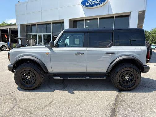 Gray 2026 Ford Bronco Badlands