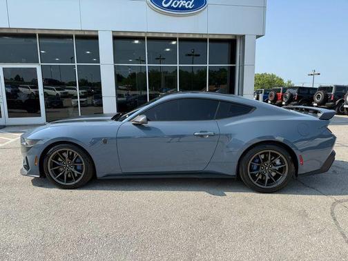 2024 Ford Mustang Dark Horse Fastback