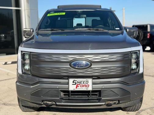 2023 Ford F-150 Lightning LARIAT