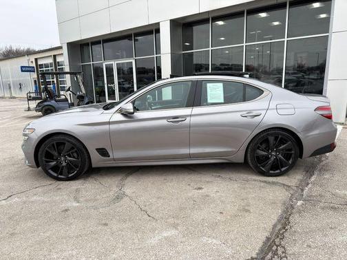2023 Genesis G70 2.0T AWD