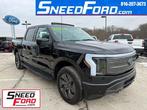 2023 Ford F-150 Lightning LARIAT