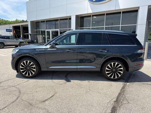 Flight Blue Metallic Clearcoat 2023 Lincoln Aviator Black Label Grand Touring AWD