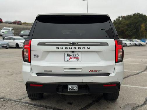 2022 Chevrolet Suburban RST