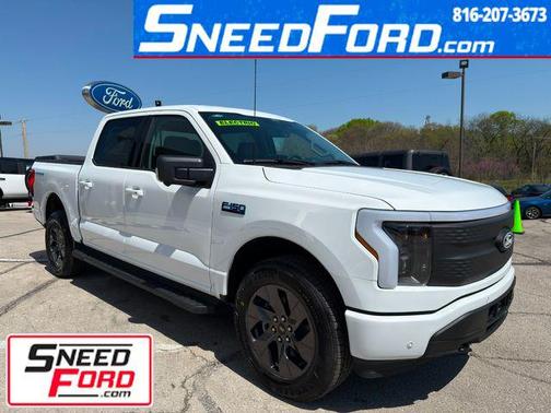 2025 Ford F-150 Lightning Flash