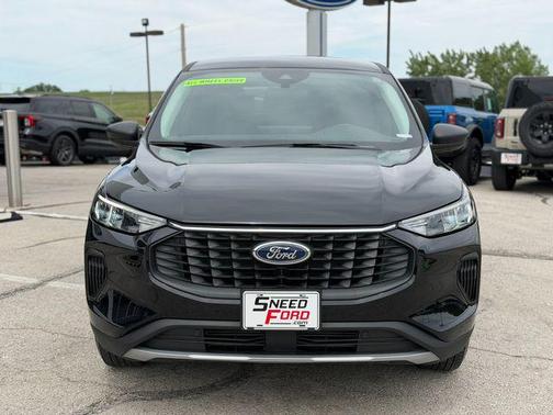 Agate Black Metallic 2024 Ford Escape Active