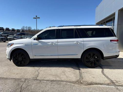 2024 Lincoln Navigator Reserve