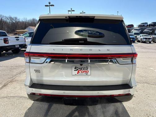 2024 Lincoln Navigator Reserve