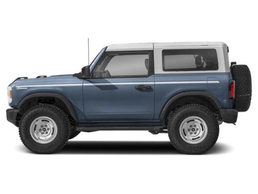 Azure Gray Metallic Tri-Coat 2024 Ford Bronco Heritage Edition
