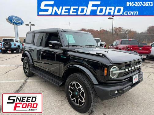 2025 Ford Bronco Outer Banks
