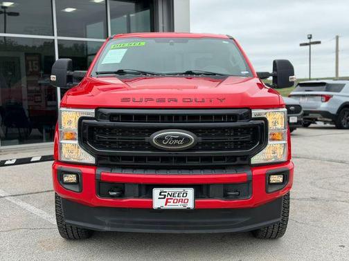 Red 2022 Ford F-250 XLT