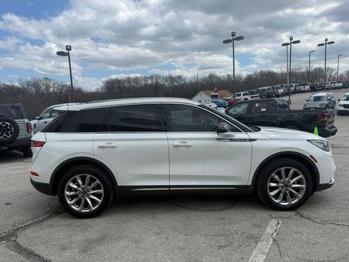 2020 Lincoln Corsair Standard