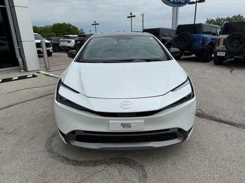 Wind Chill Pearl 2025 Toyota Prius XLE