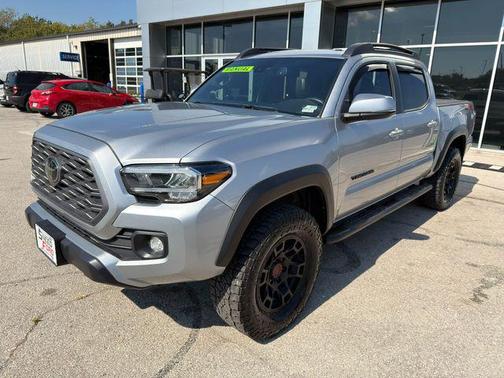 2022 Toyota Tacoma TRD Off Road