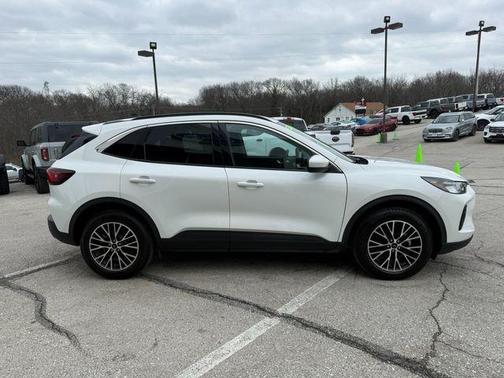 2024 Ford Escape PHEV Base