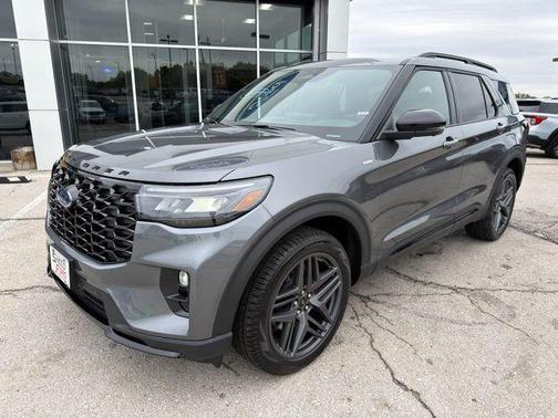 Gray 2026 Ford Explorer ST-Line