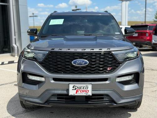 2022 Ford Explorer ST