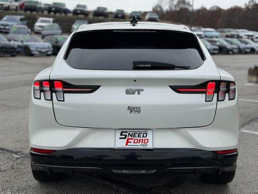 2021 Ford Mustang Mach-E GT