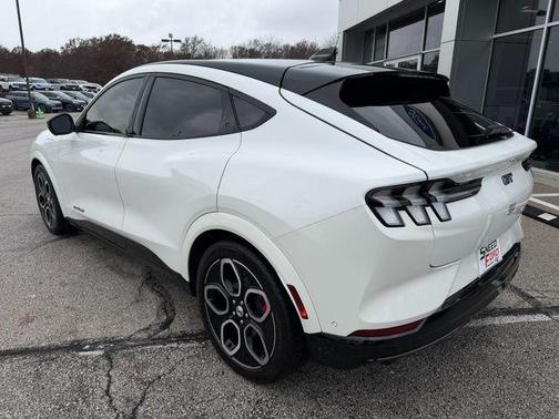 2021 Ford Mustang Mach-E GT