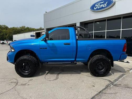 2022 RAM 1500 Classic Express